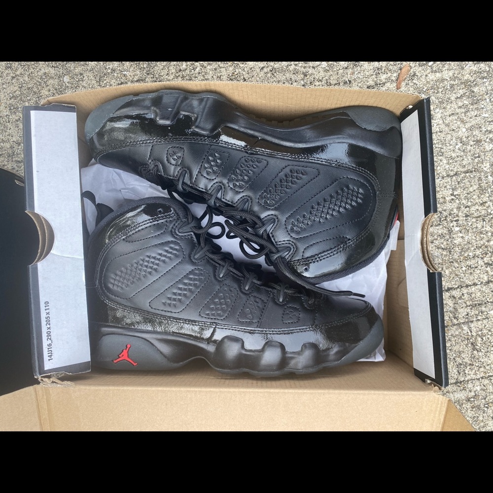Jordan 9 Retro